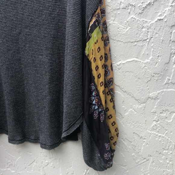 WE THE FREE PEOPLE Blossom Thermal Long Sleeve Size Small (Runs large) - Picture 10 of 11